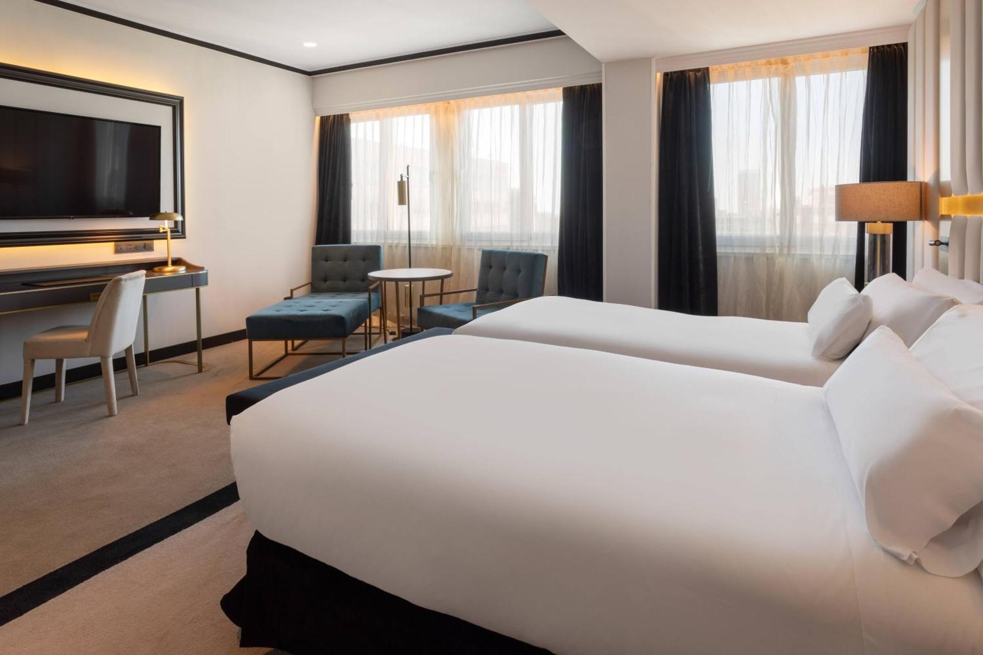 The Level Premium Room