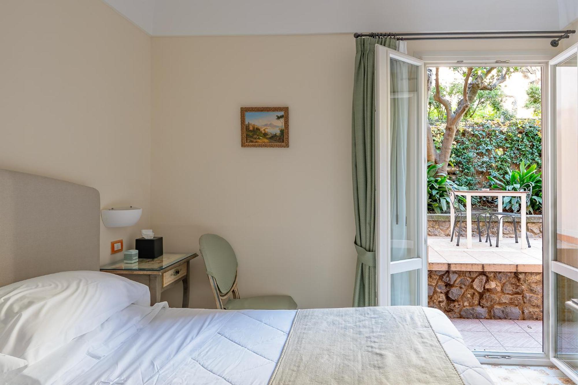 Double Room Garden View