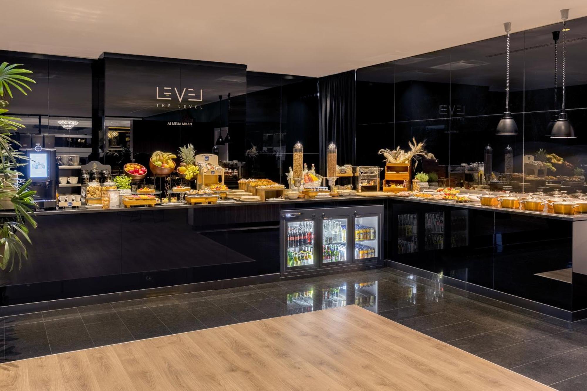 The Level Room Lounge Access