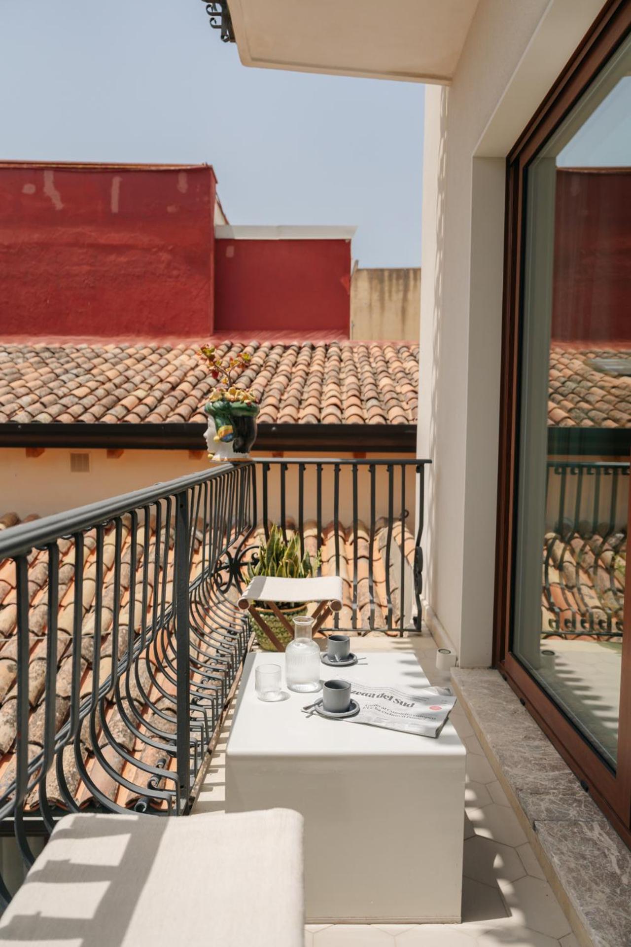 Superior Double Room Partial Sea View