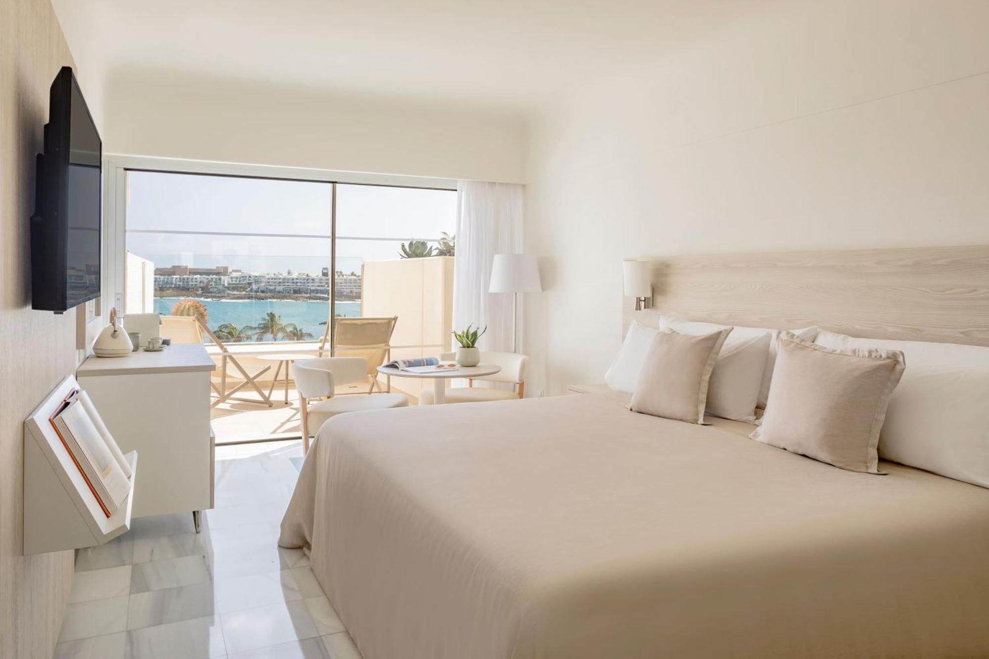 Premium Room Ocean Front