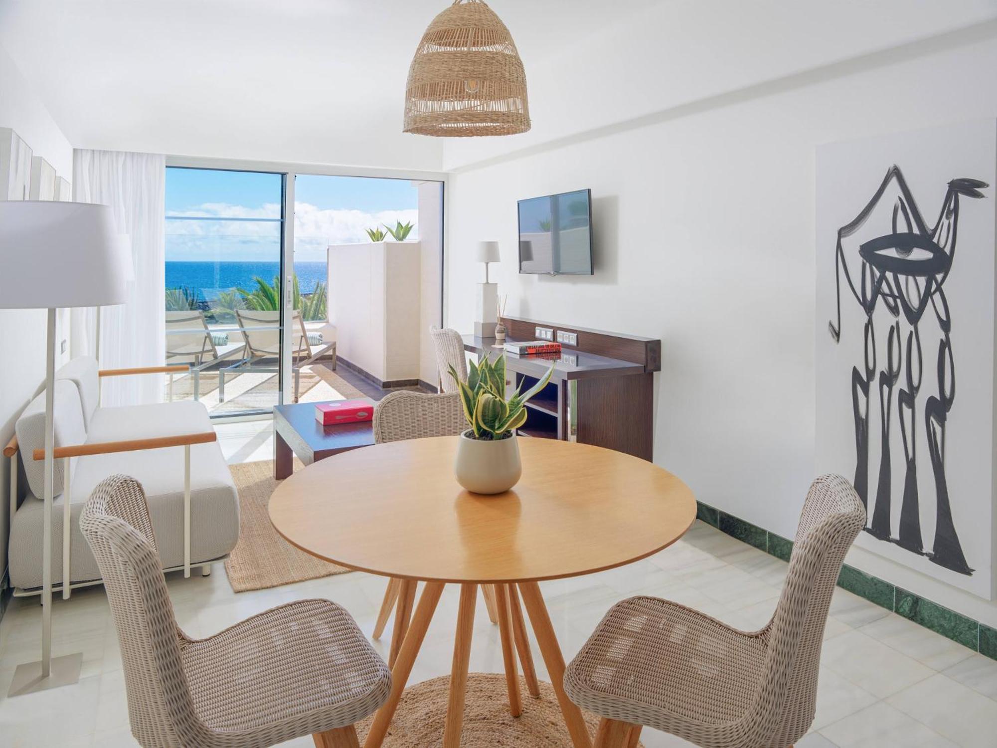 Suite Ocean Front Whirlpool