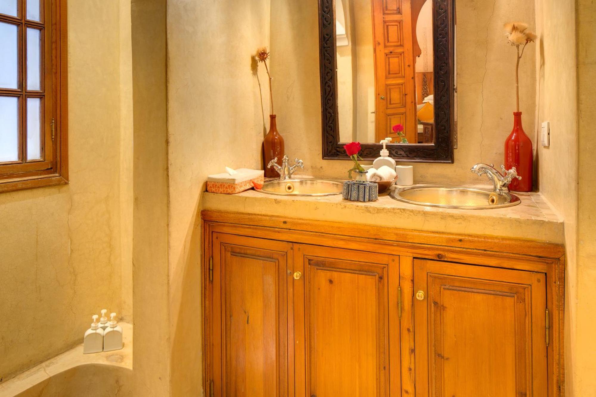 Studio Room Riad Lydines