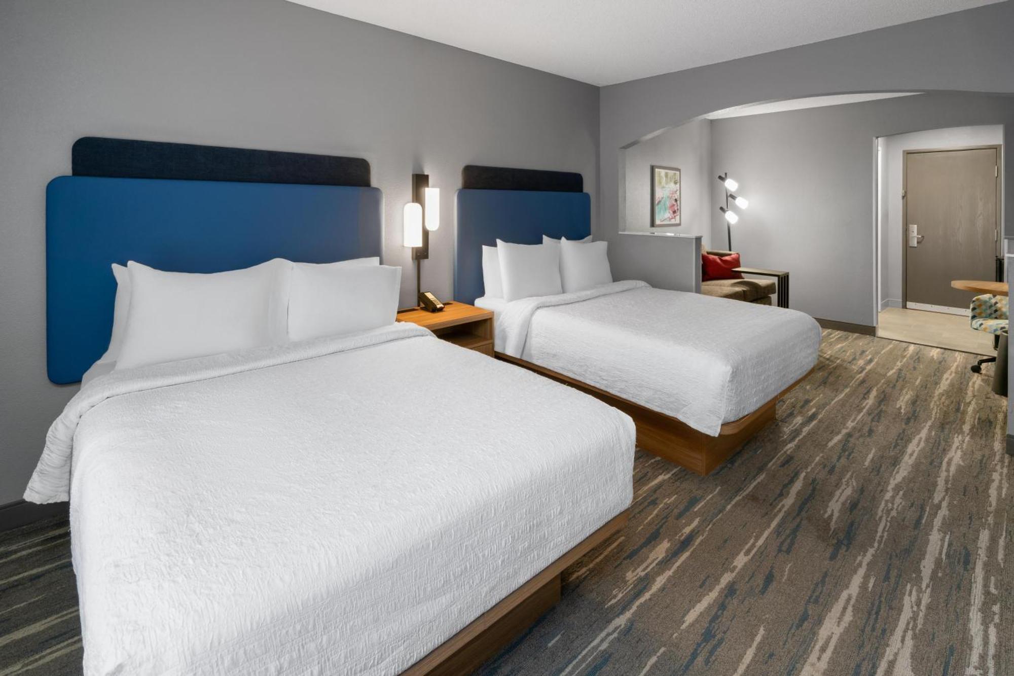 Room Two Queen Beds Non-Smoking