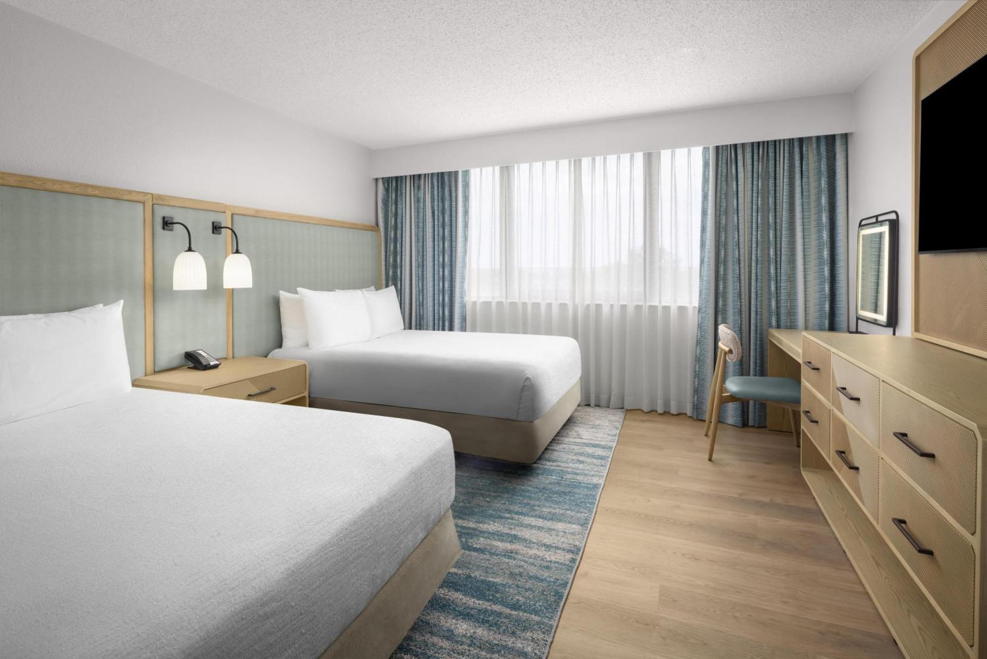 One-Bedroom Suite Two Double Beds Hearing Accessible