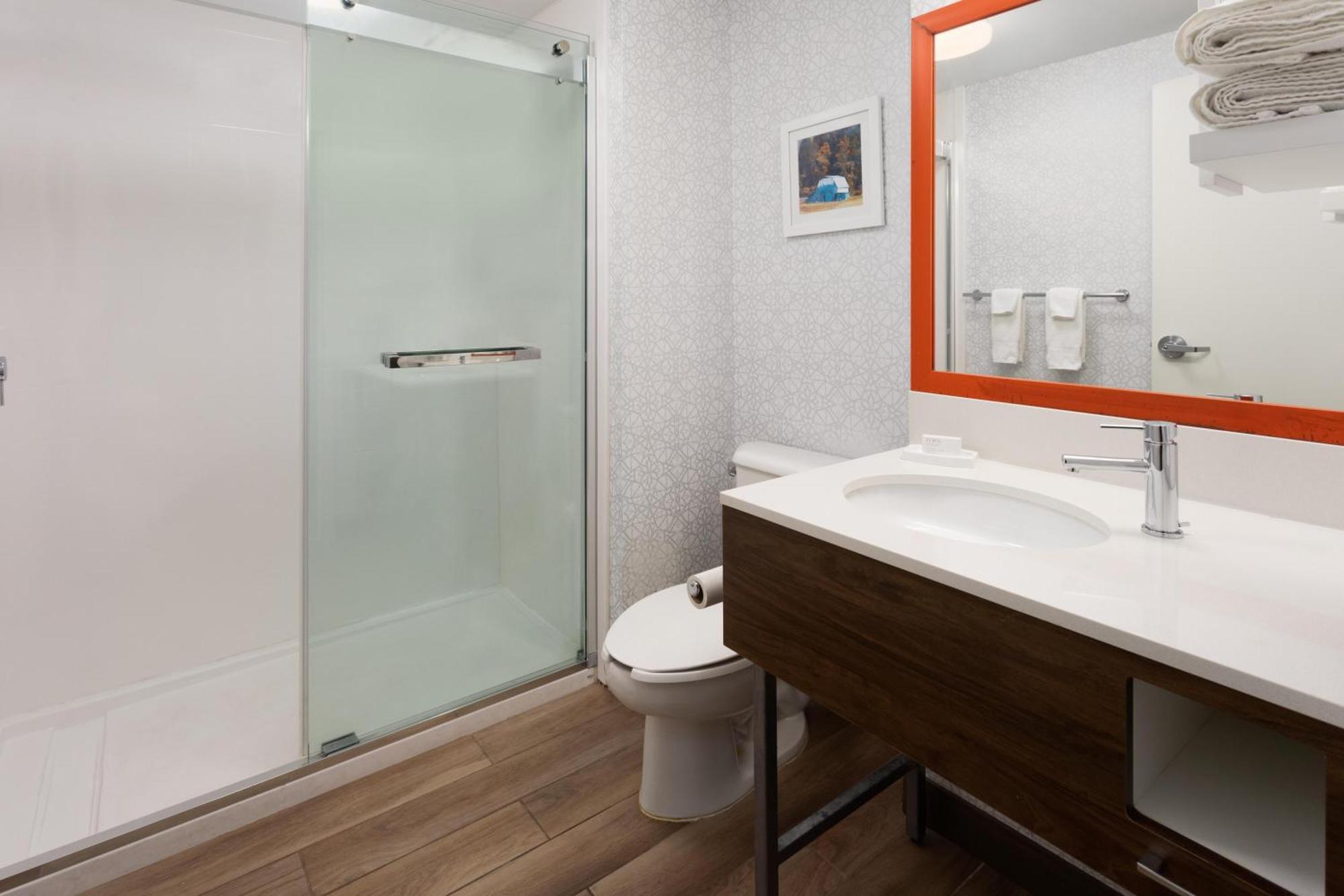 King Room Shower Only