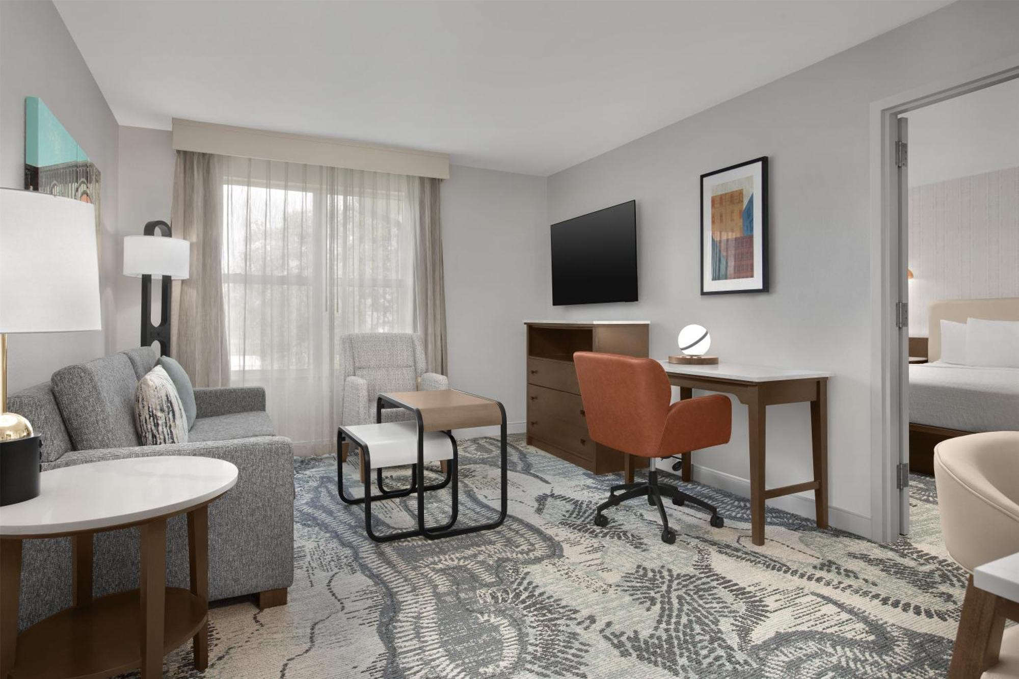 One-Bedroom King Suite Non-Smoking