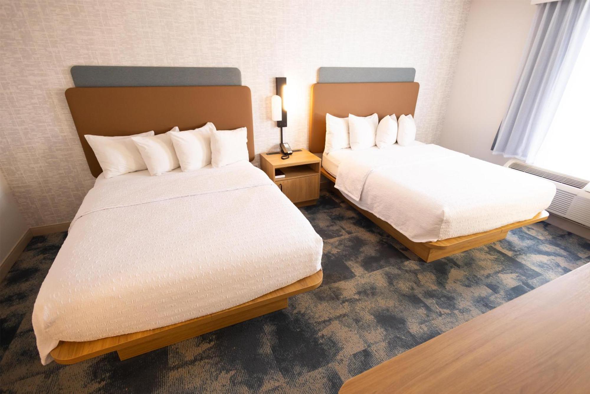 Room Two Queen Beds Non-Smoking