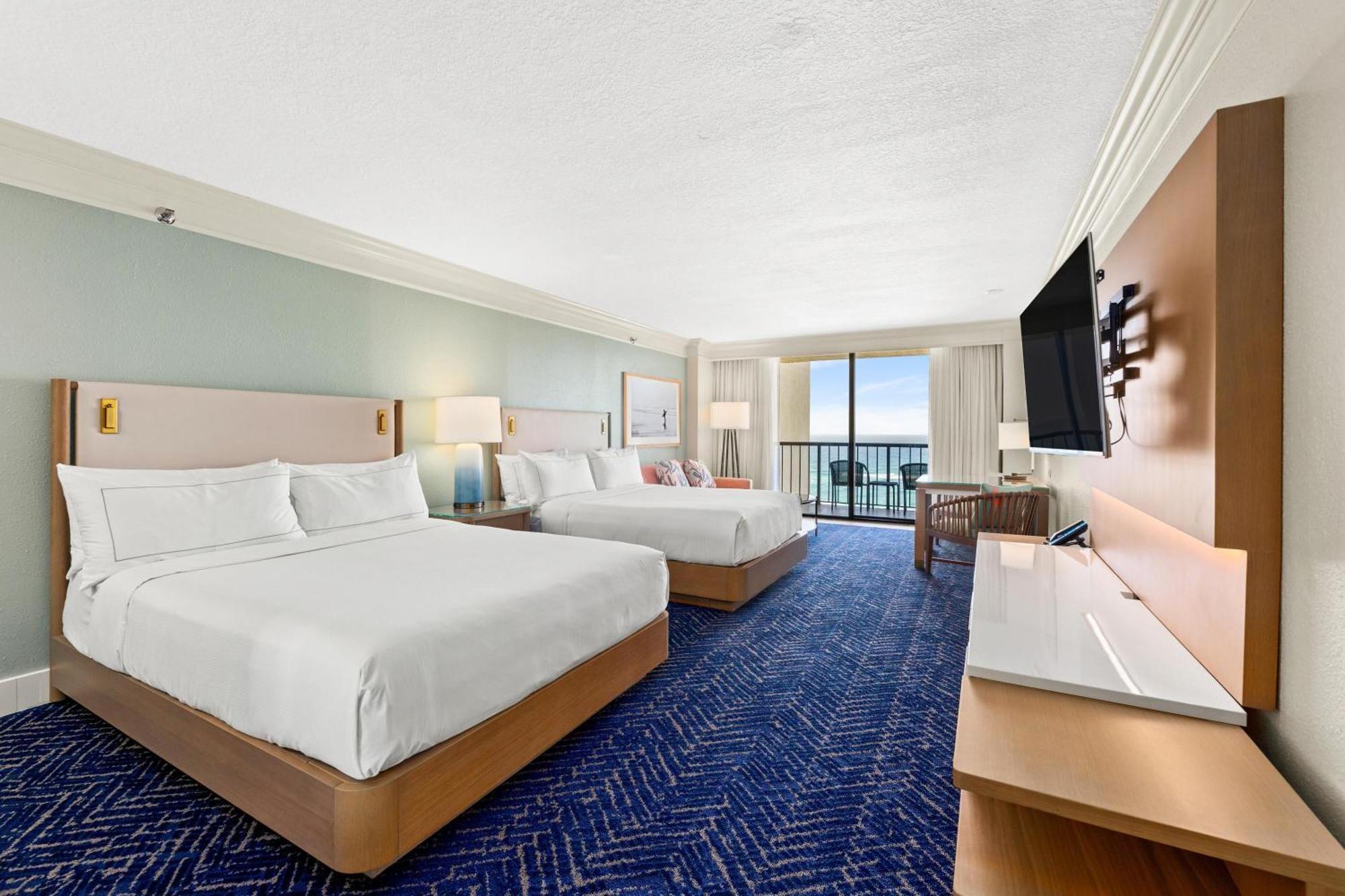 Queen Deluxe Junior Suite Beach View