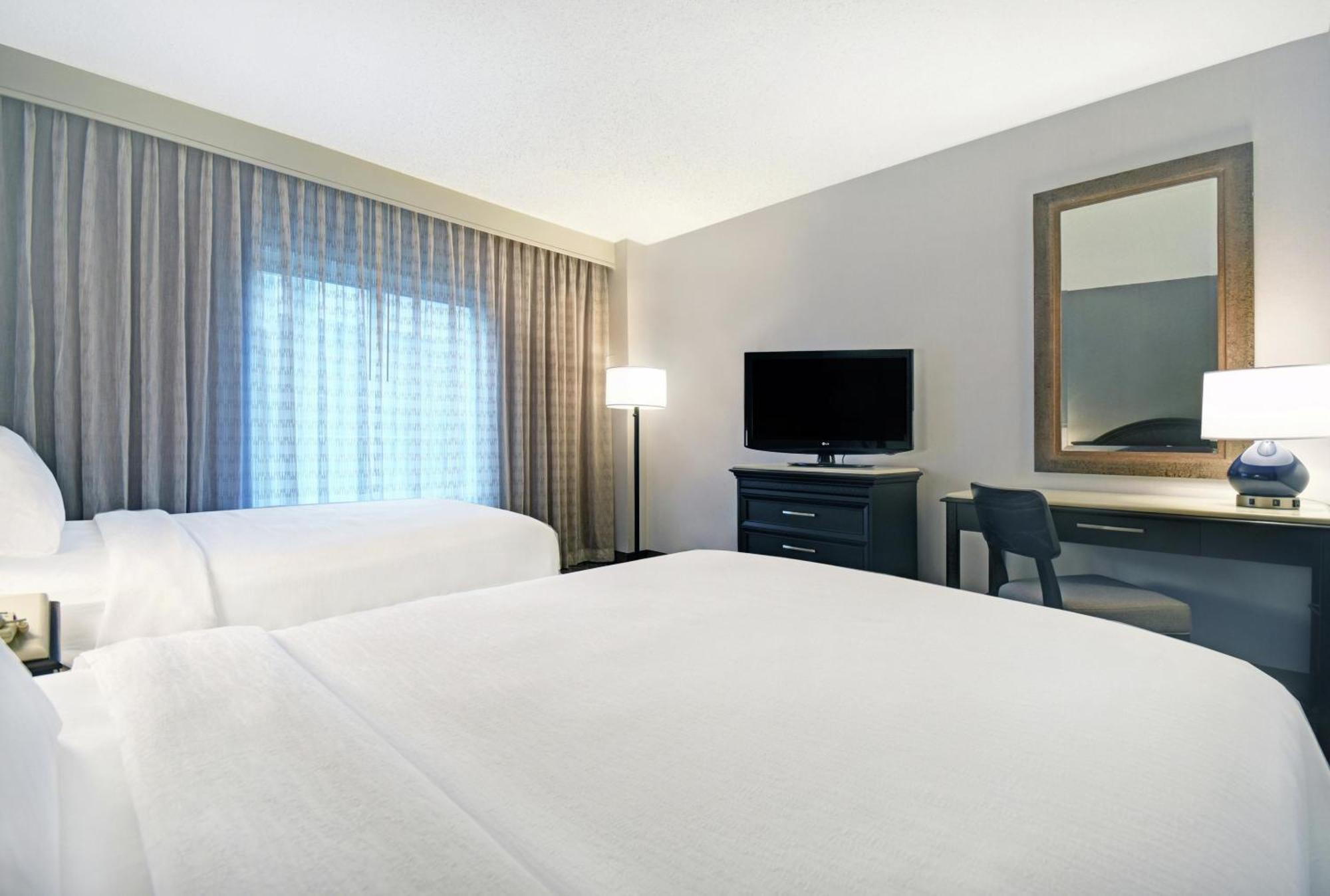 Suite Two Double Beds Non-Smoking