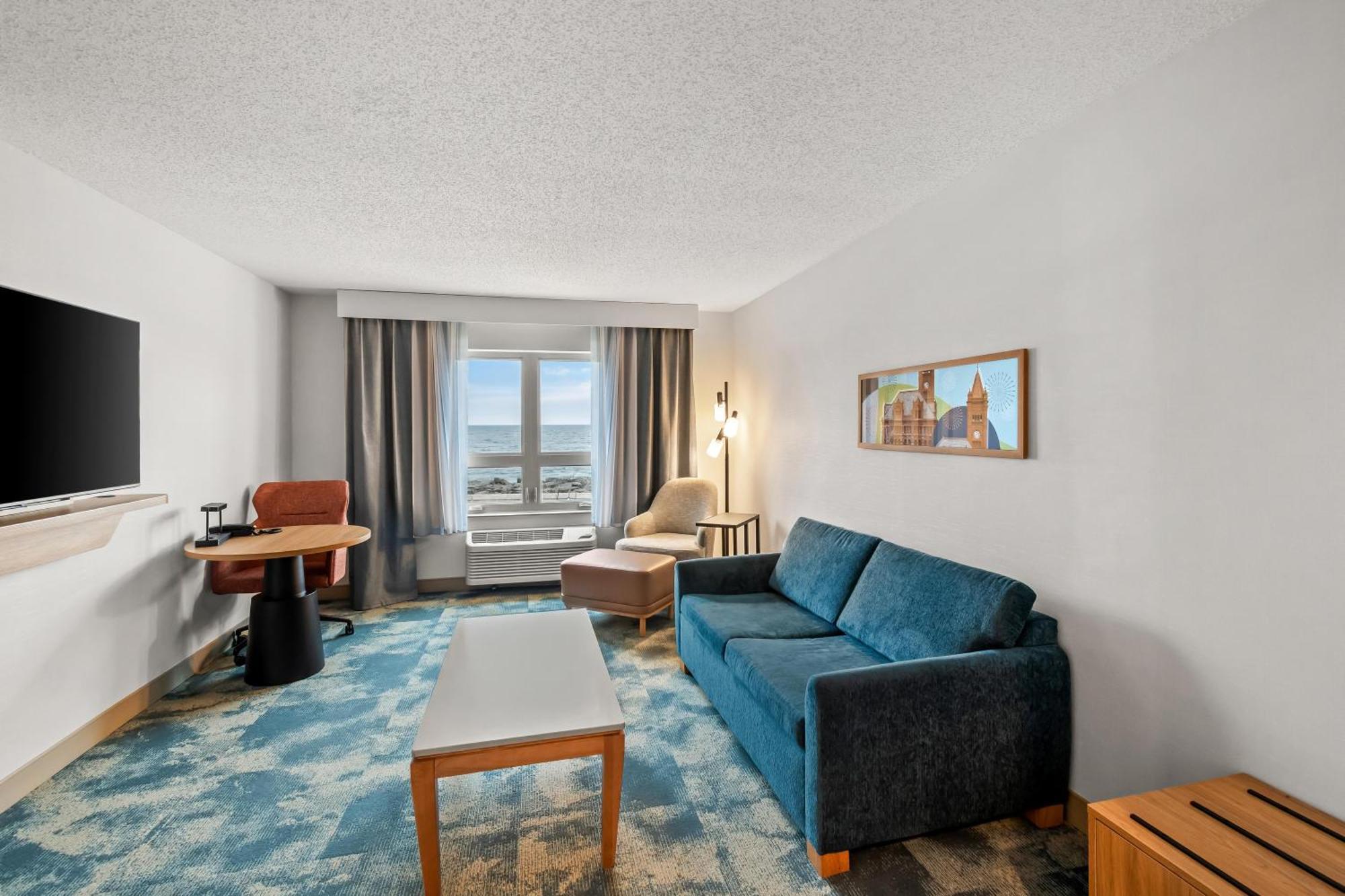 King Suite Whirlpool Lake View Non-Smoking