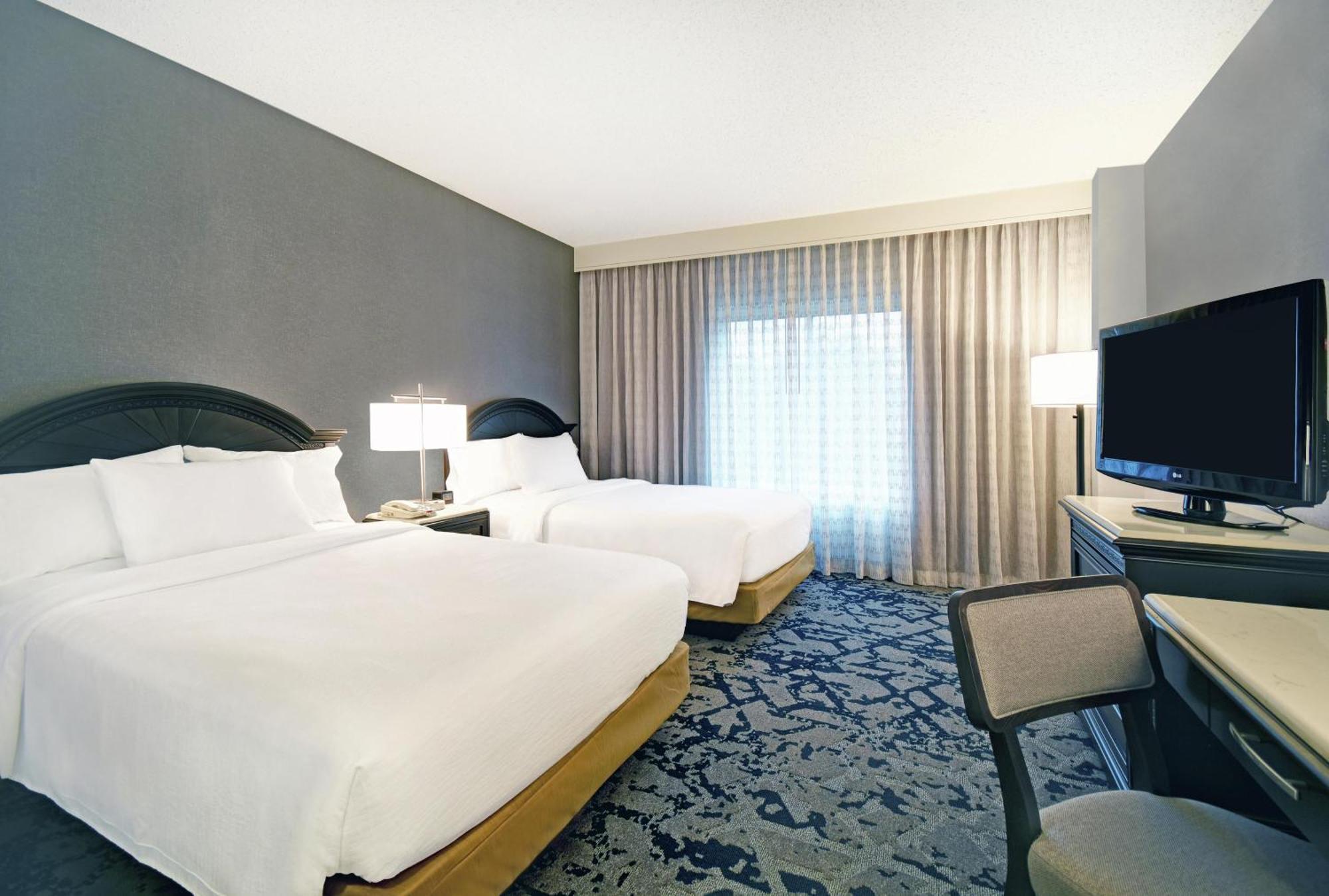 Suite Two Double Beds Non-Smoking