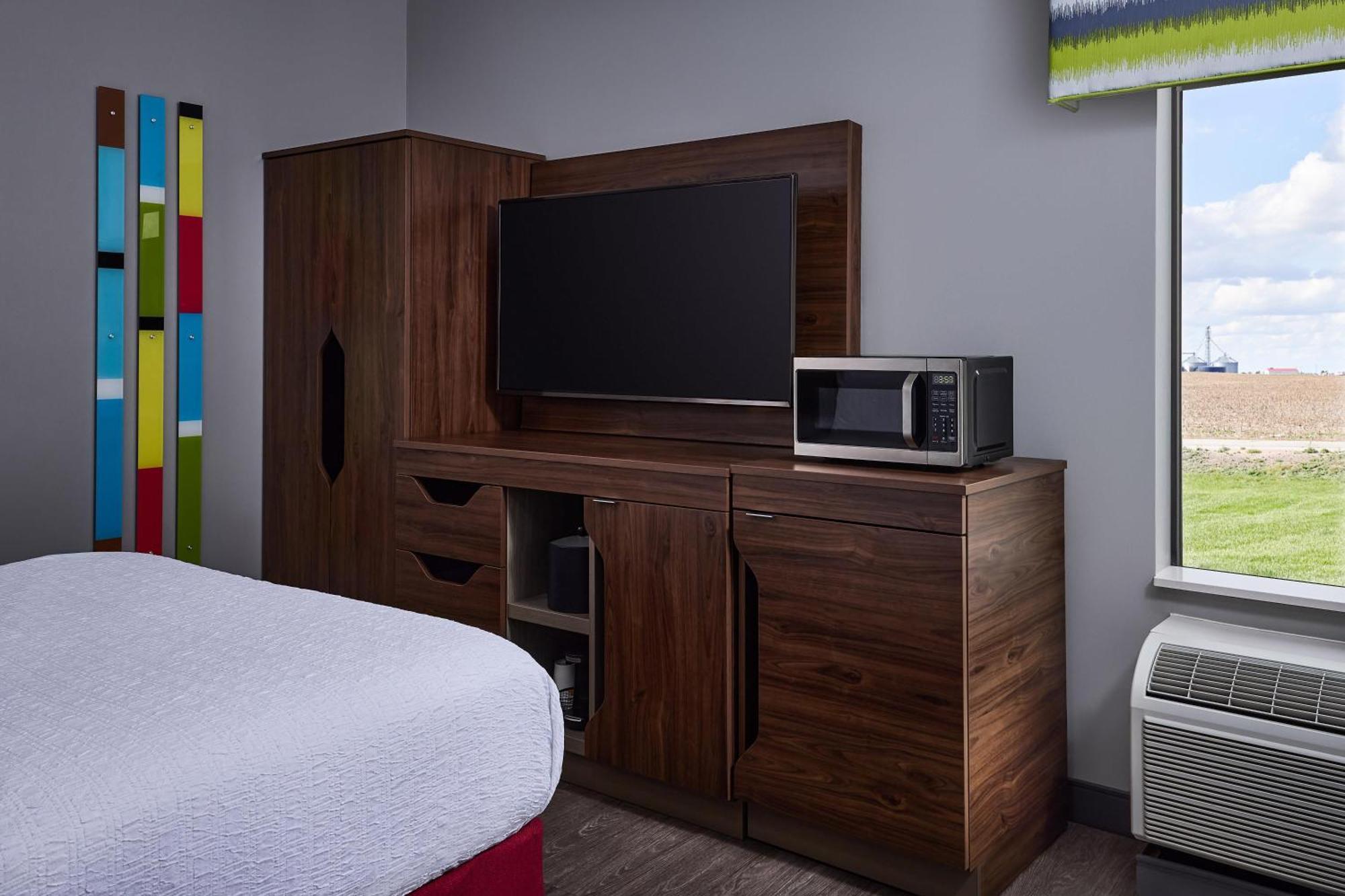 Queen Room