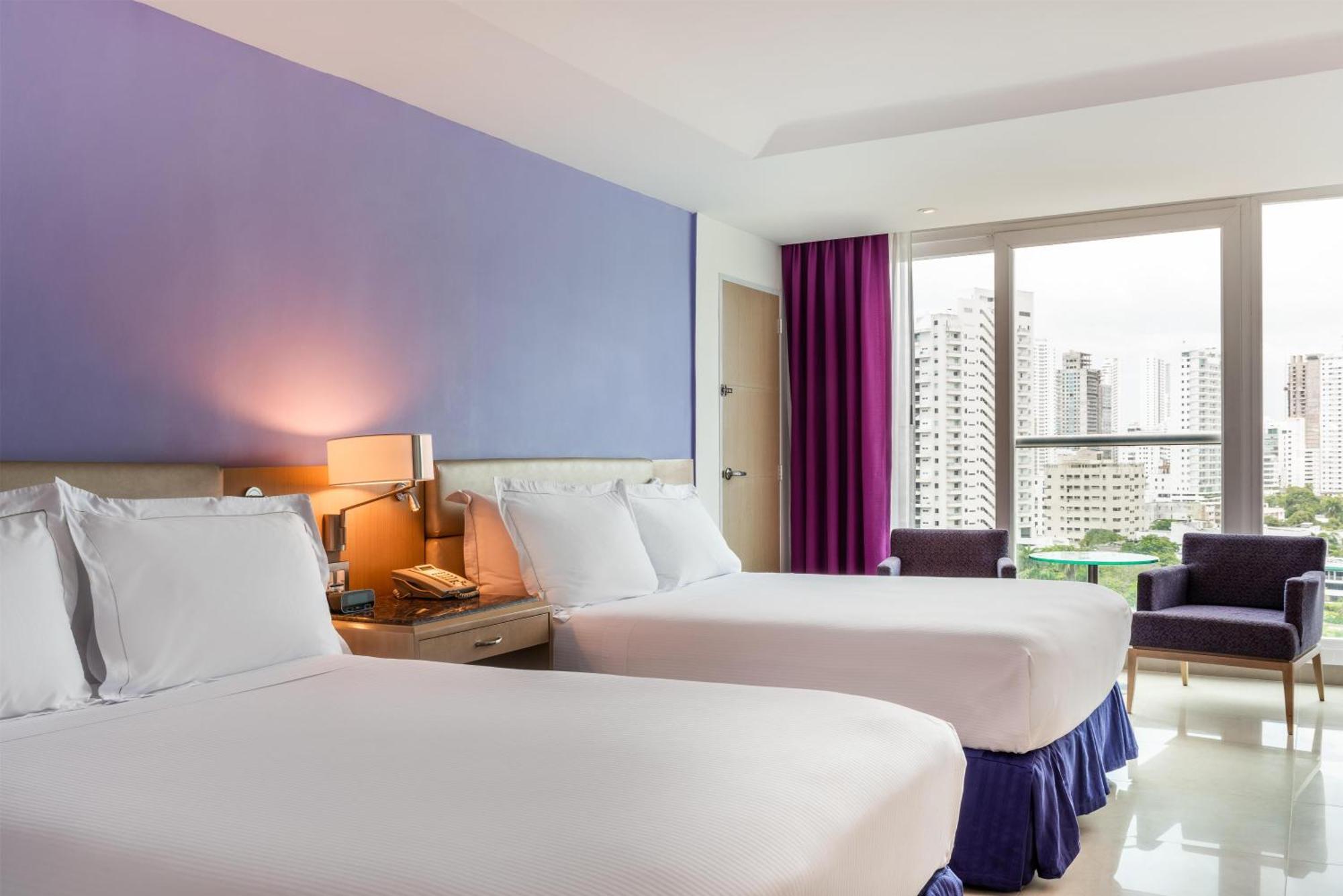 Queen Room Two Queen Beds City View