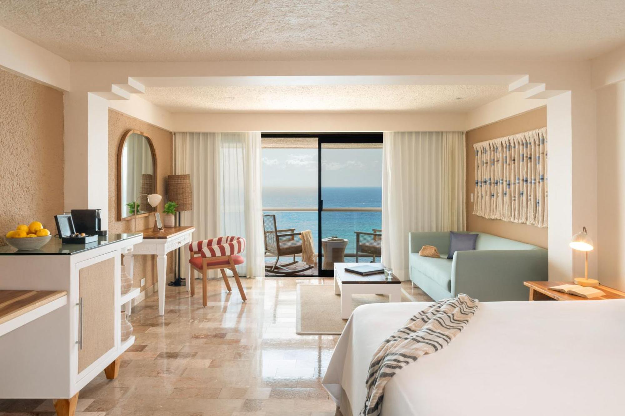 ZEL Junior Suite Ocean Front