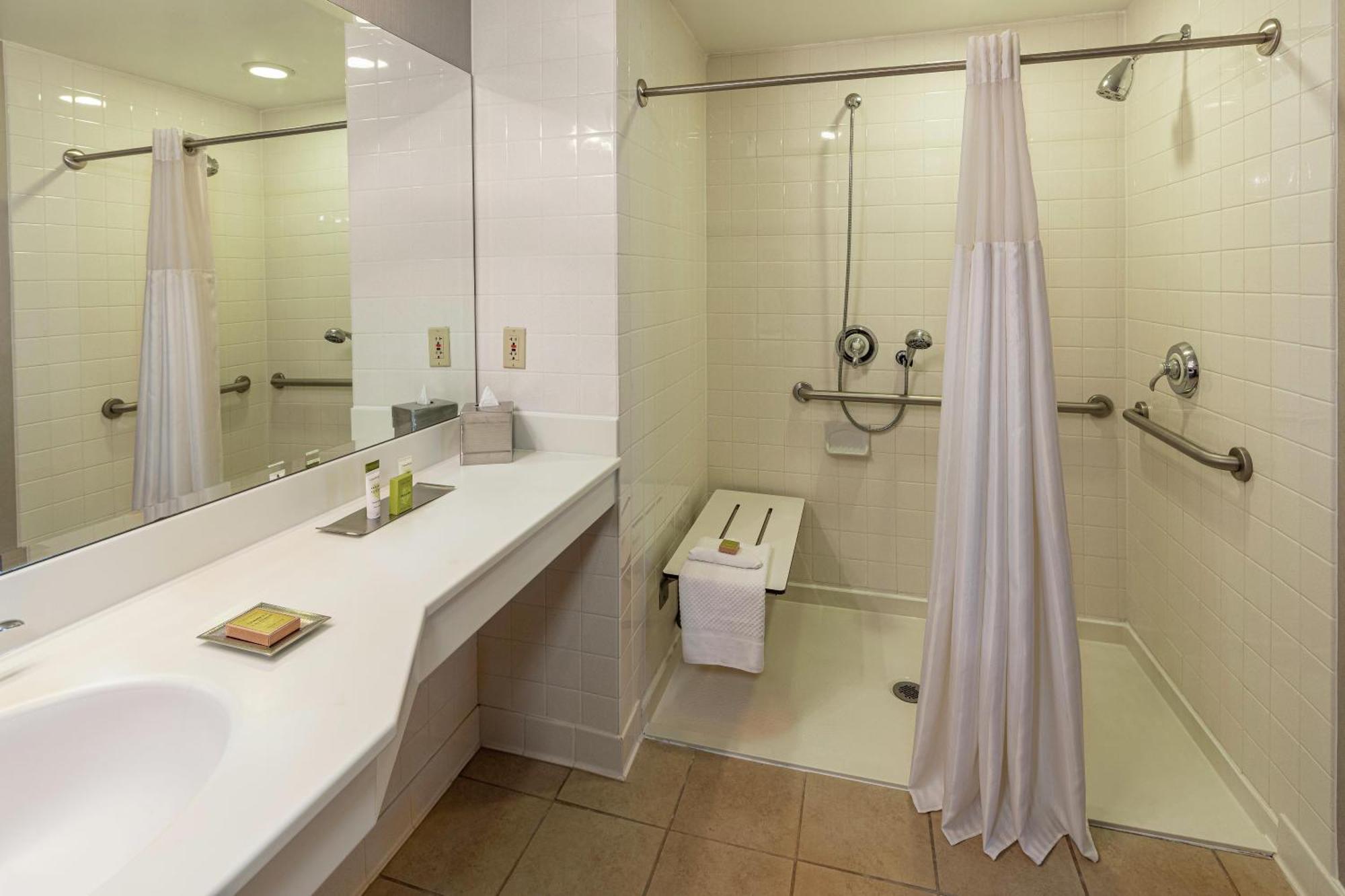 Double Room Mobility or Hearing Accessible