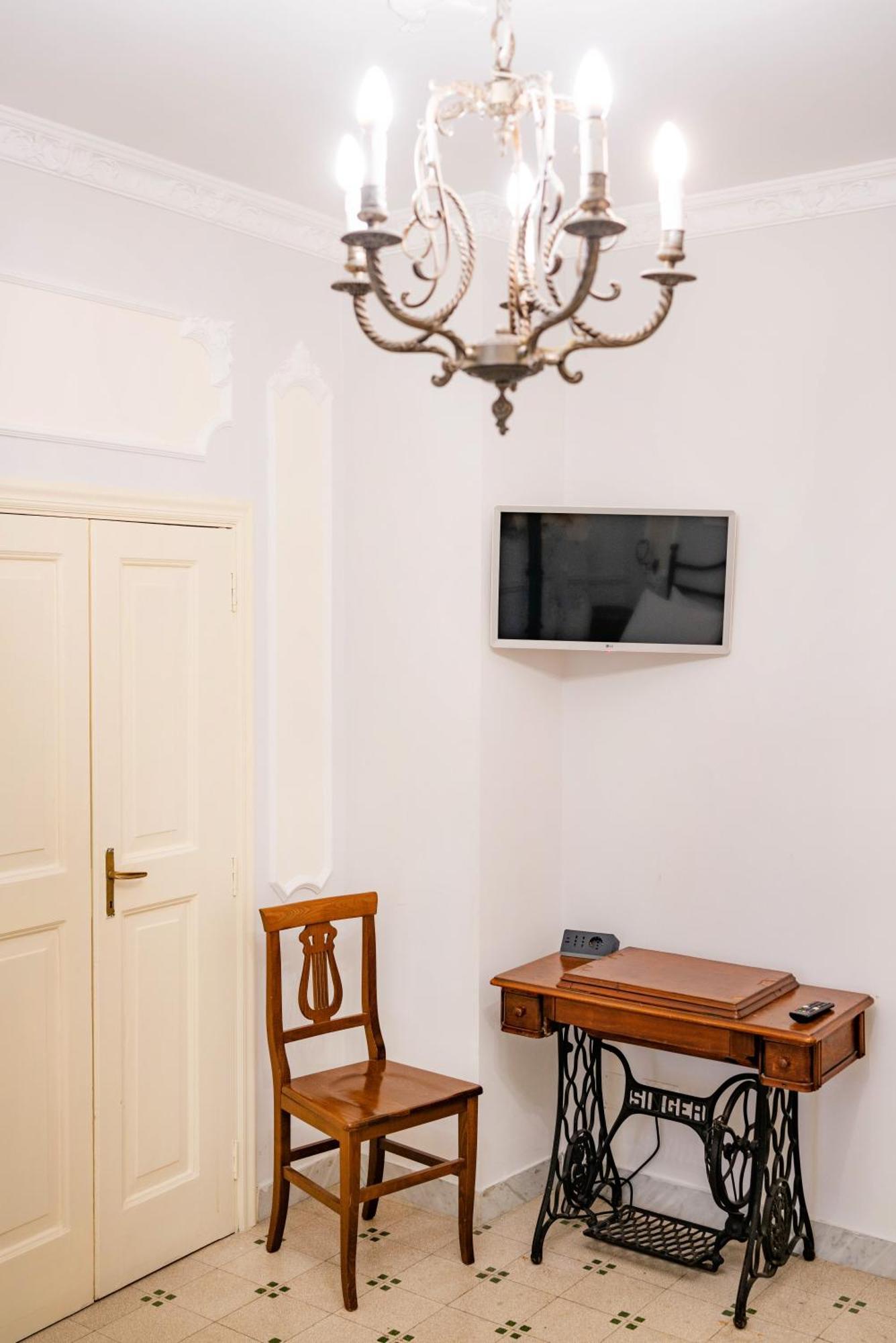 Economy Double or Twin Room