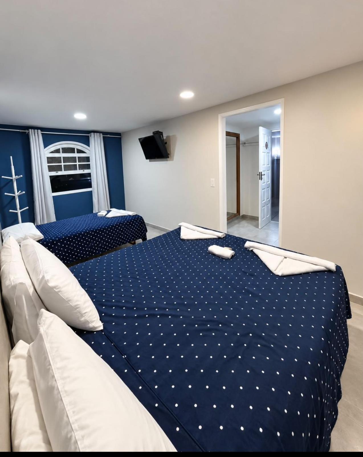 Master Triple Room