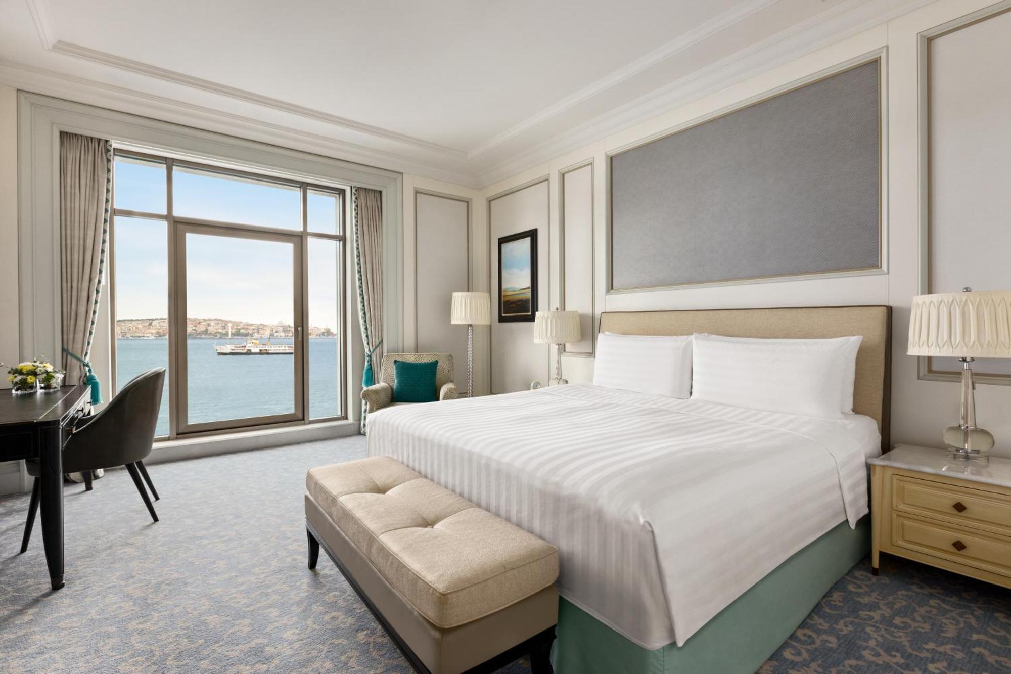 Premier Room Bosphorus View