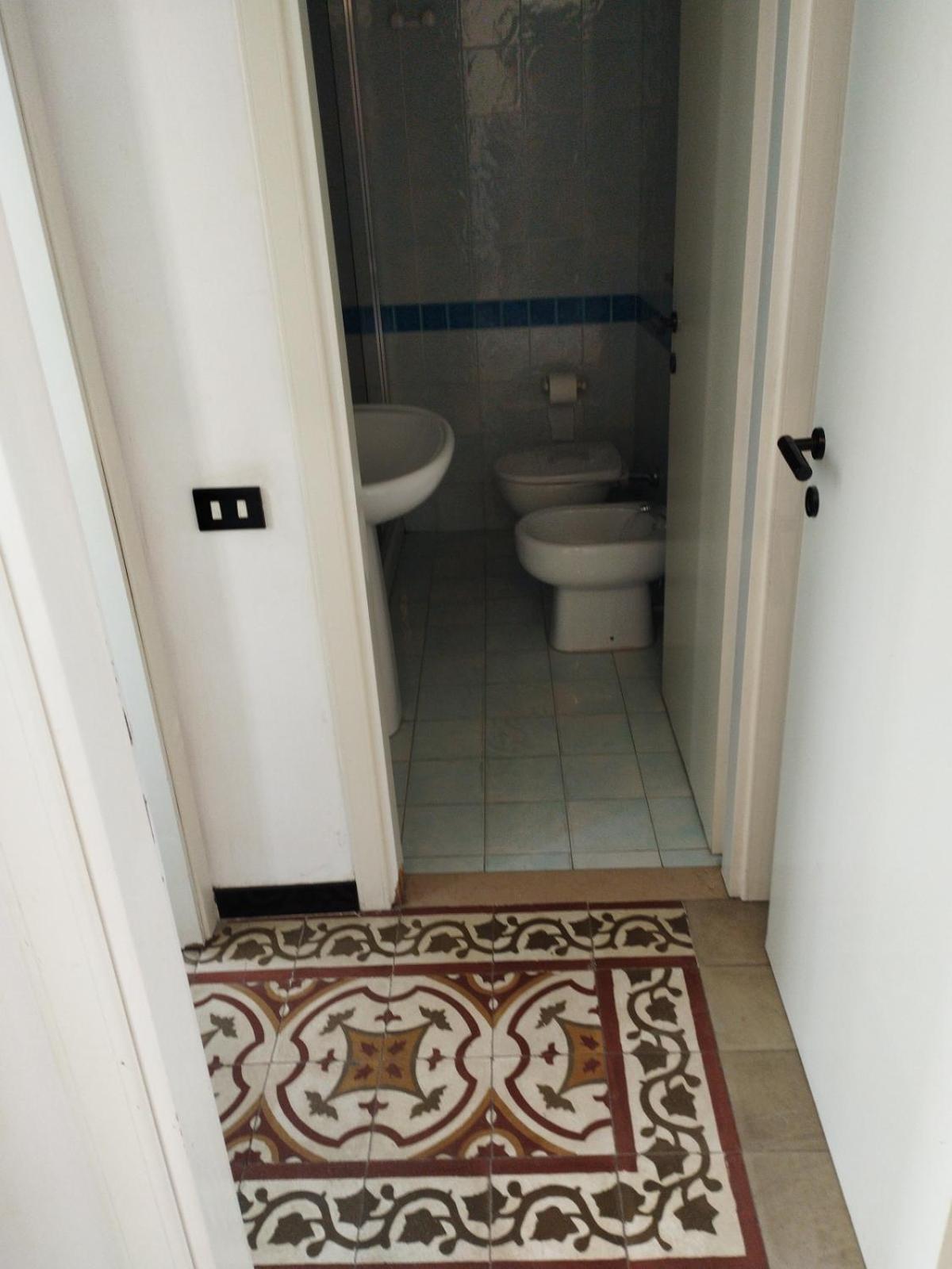 Double or Twin Room Private Bathroom