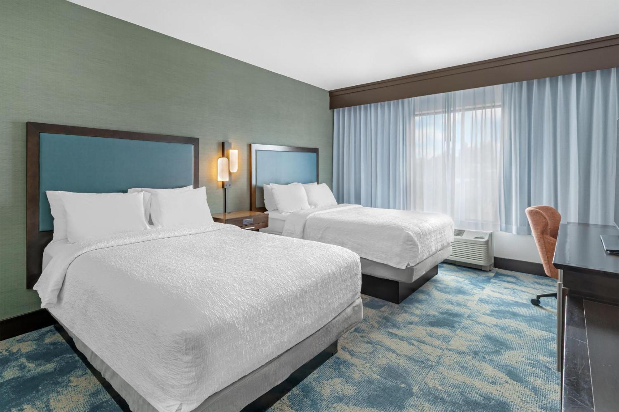 Queen Room Two Queen Beds