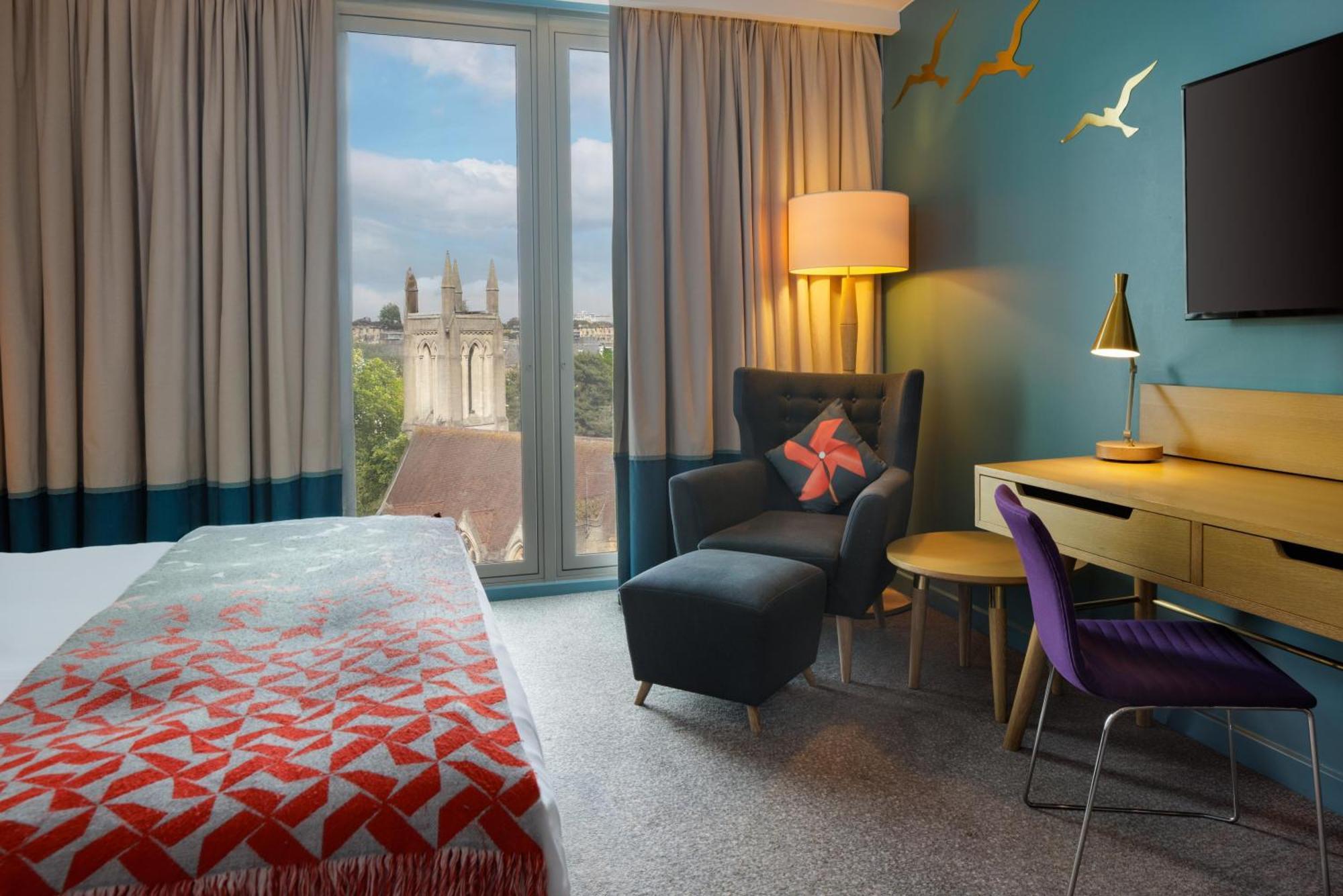 King Room Mobility Access