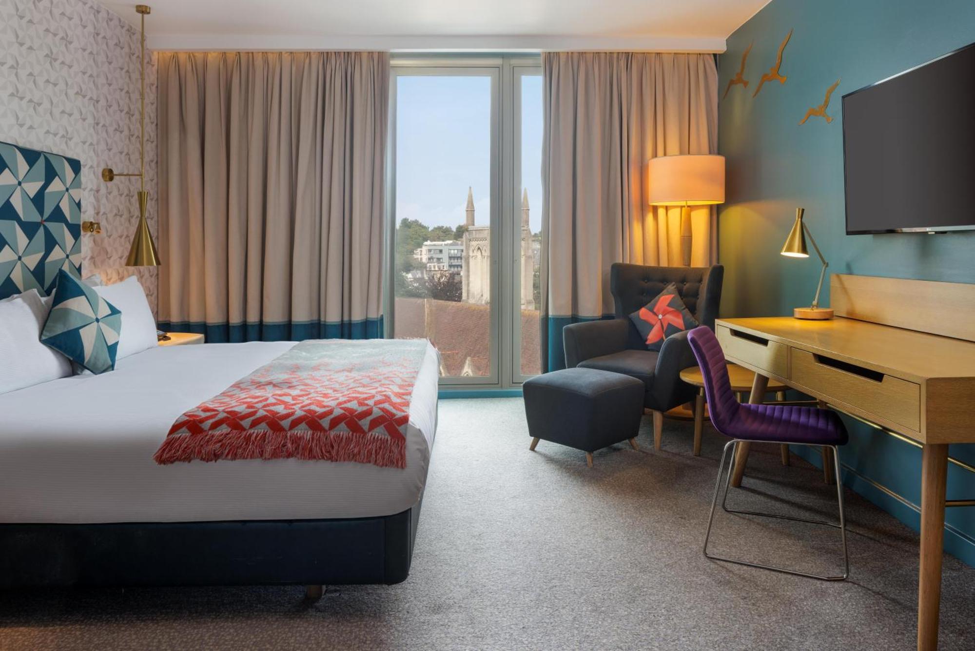 King Room Mobility Access