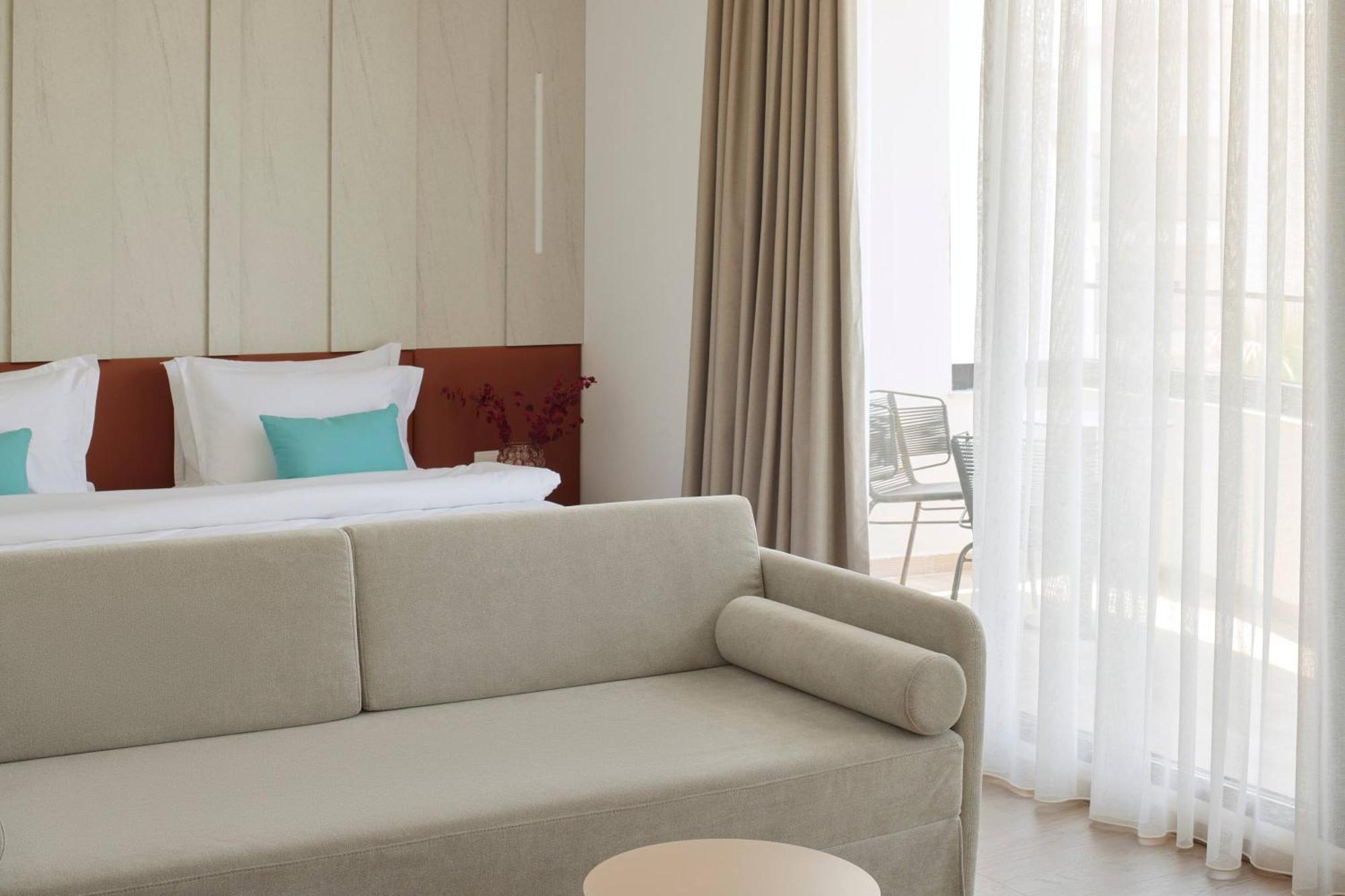 Junior Suite Sea View Balcony
