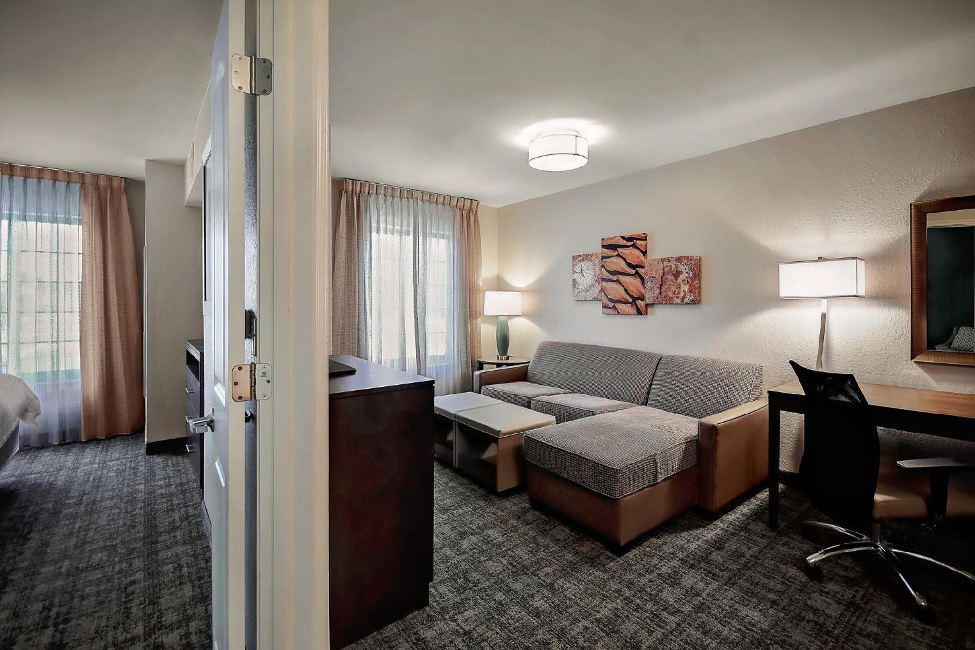 One-Bedroom Suite Tub Mobility Accessible