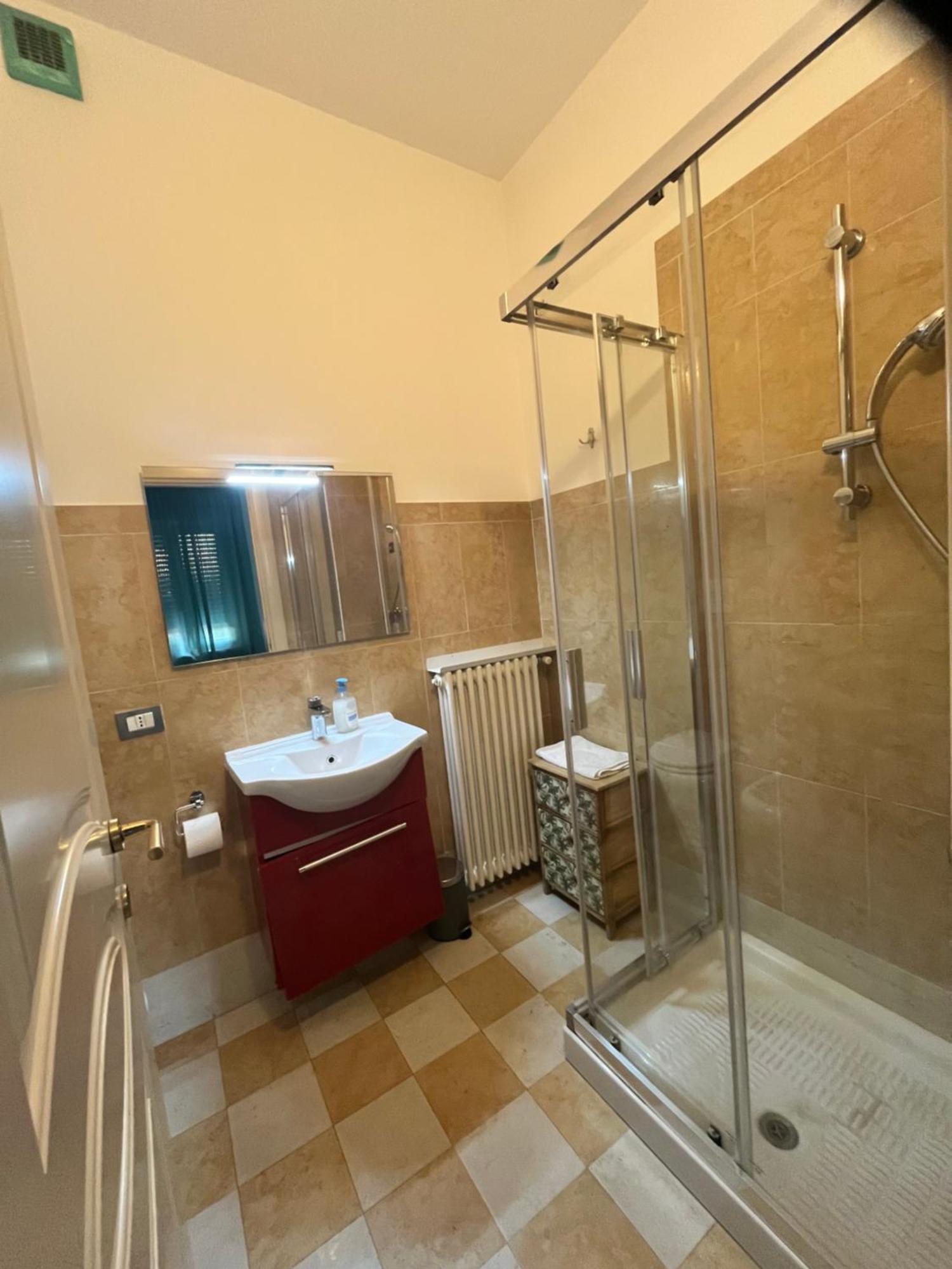 Double Room Private Bathroom