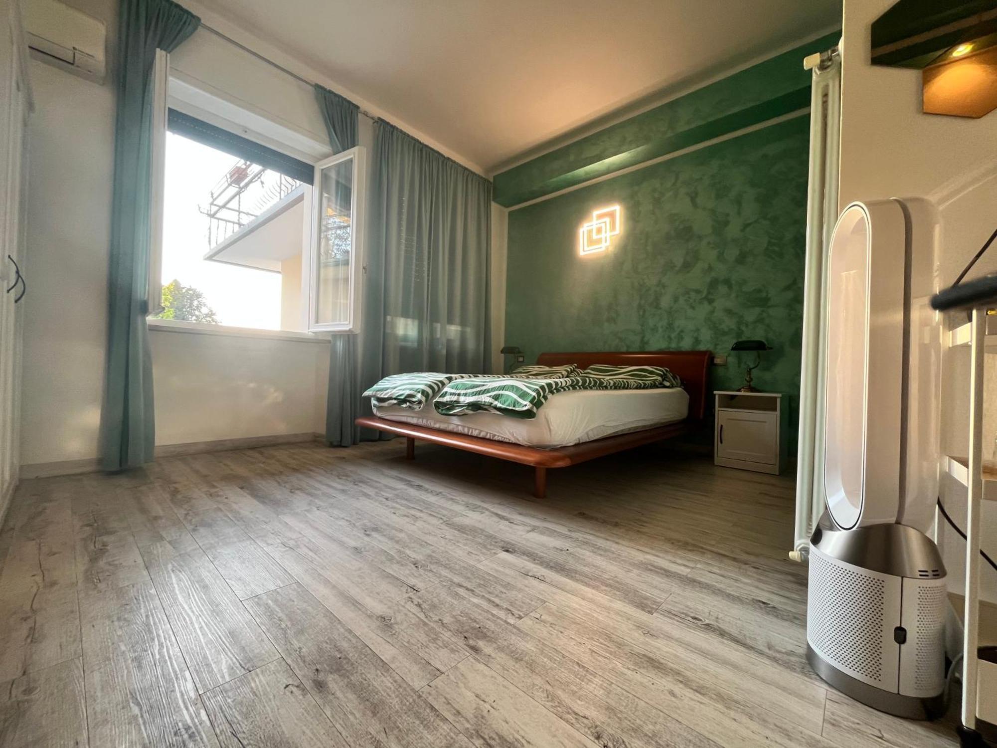 Double Room Private Bathroom