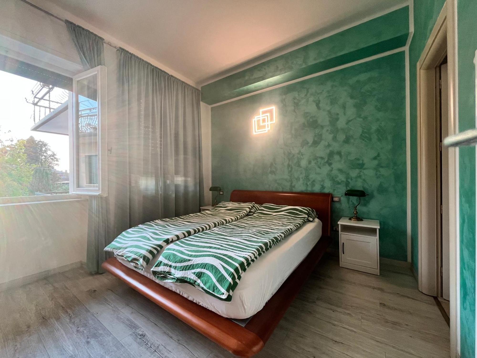 Double Room Private Bathroom