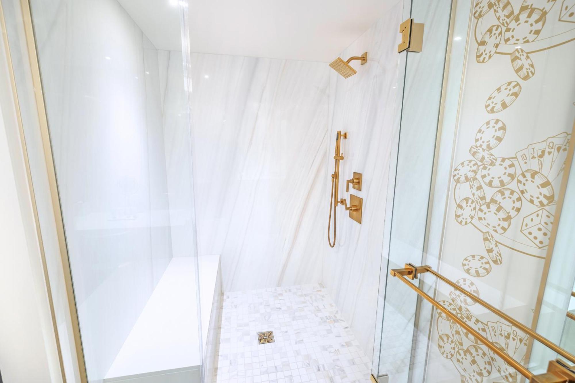 Circa Suite