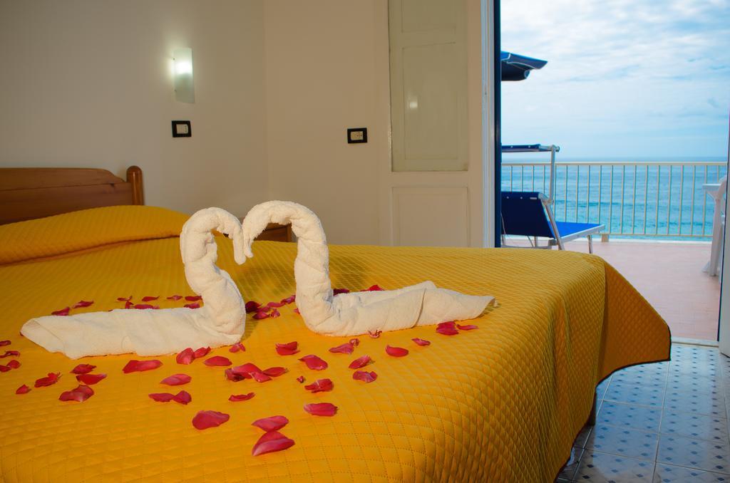 Superior Double Room Sea View