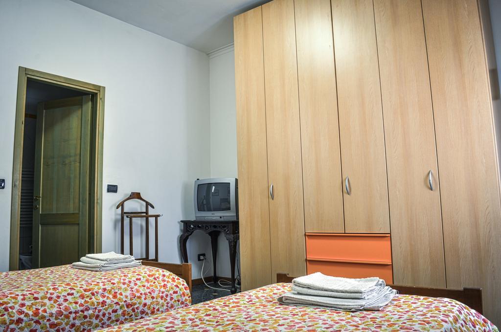 Habitación Doble con baño privado - 1 o 2 camas