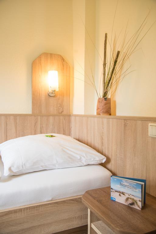 Single Room Bathroom