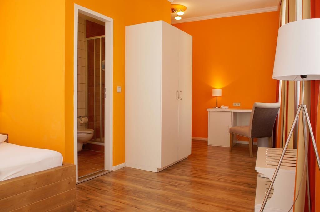 Single Room