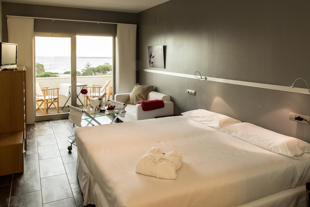 Twin Room Sea View
