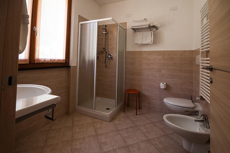Superior Triple Room with Sea View,203699572:JPEG