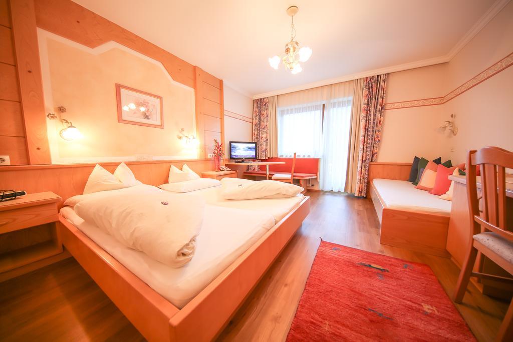 Comfort Triple Room Balcony & Mountain View