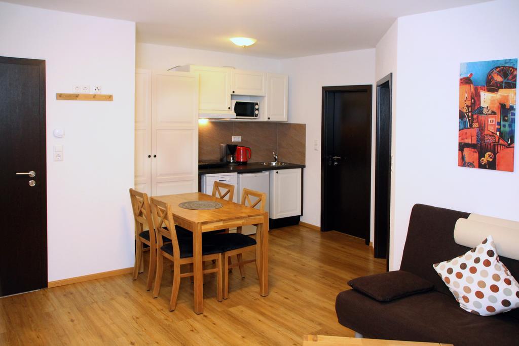 Superior Apartment 4