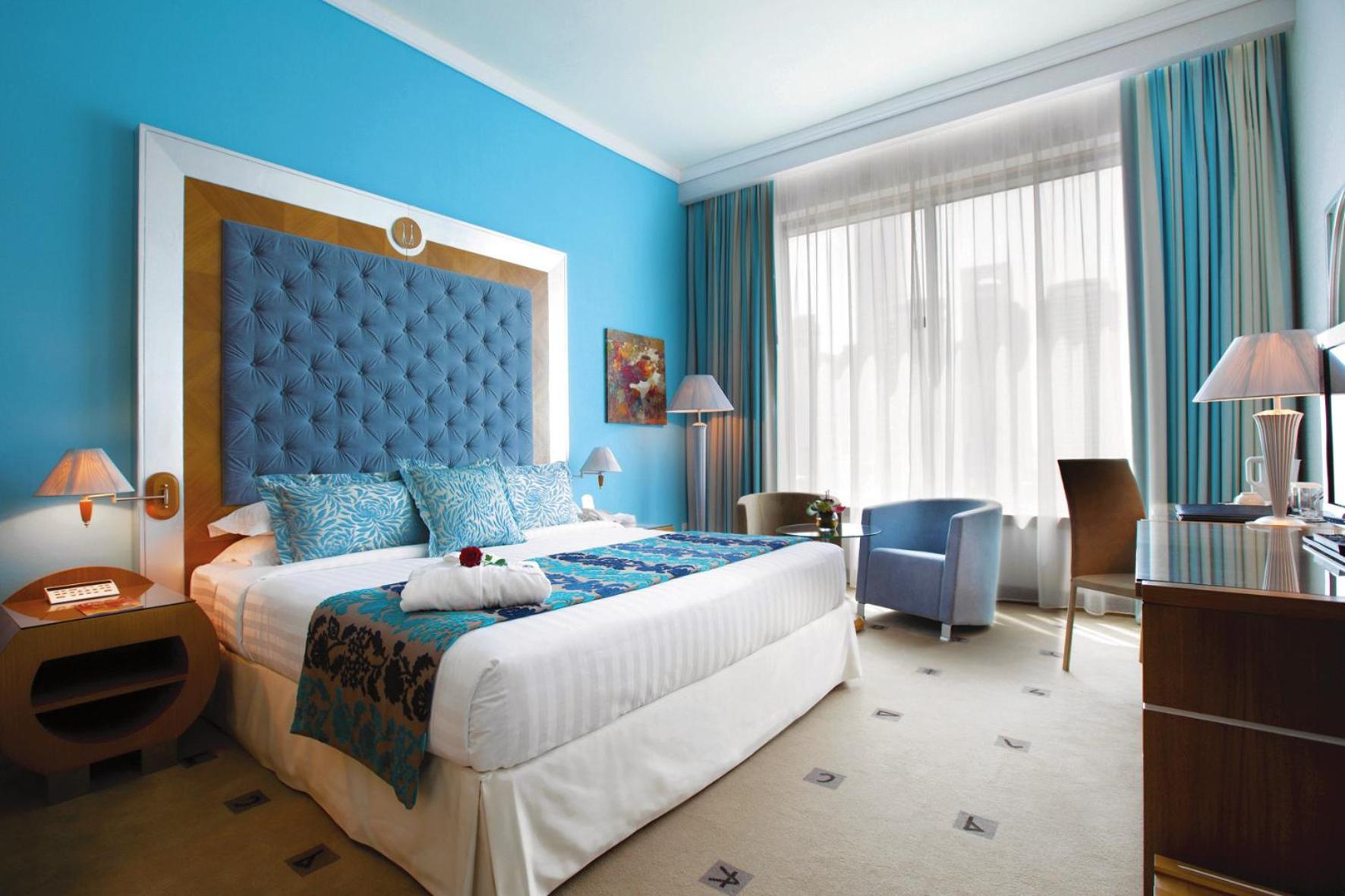 Standard Room City View- Staycation Package (Early check-in 11am & late check-out at 4pm, 30% off F&B & 15% off Spa & Salon valid until 31 August 2026 only)