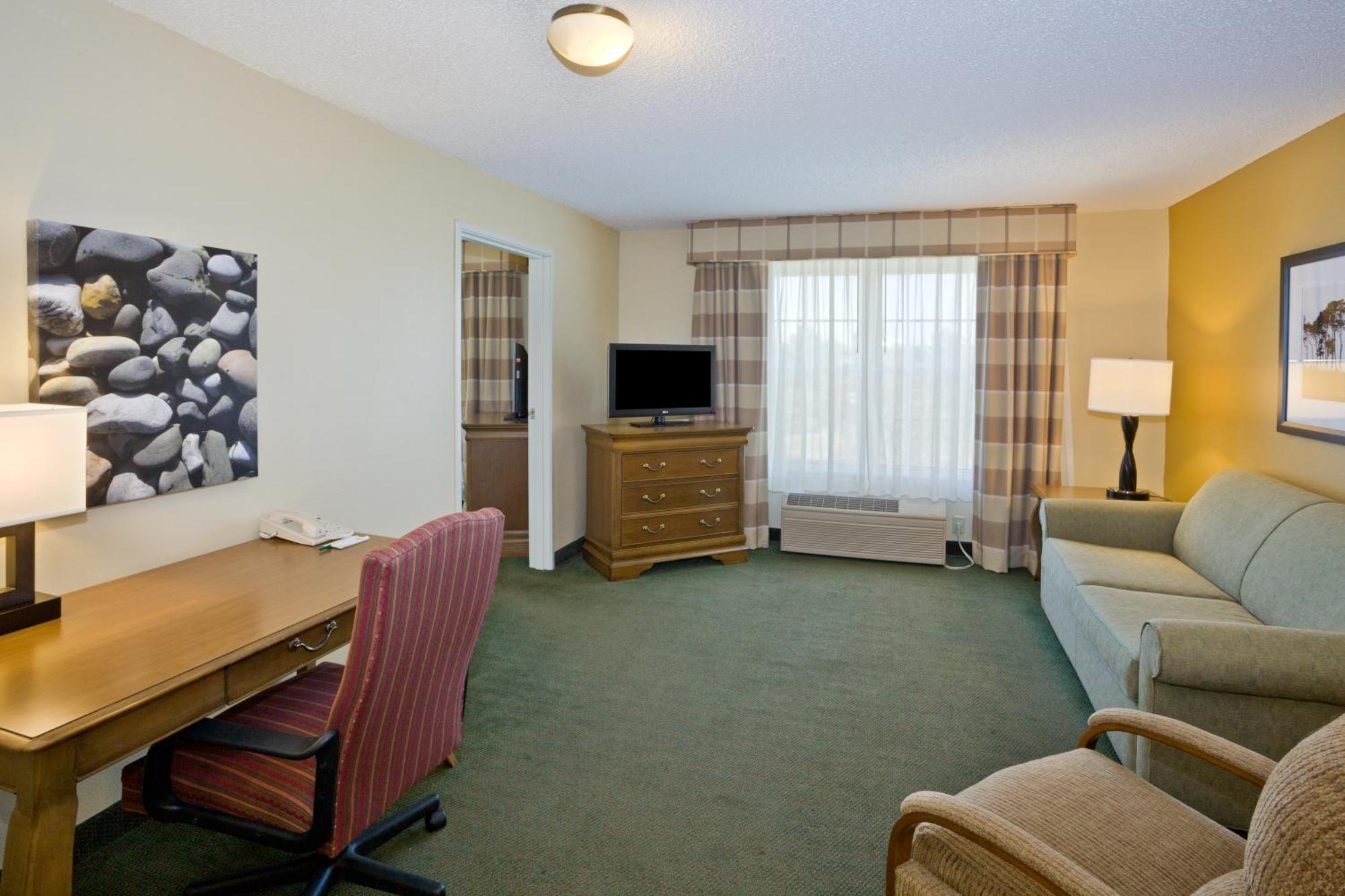 One-Bedroom King Suite Sofa Bed