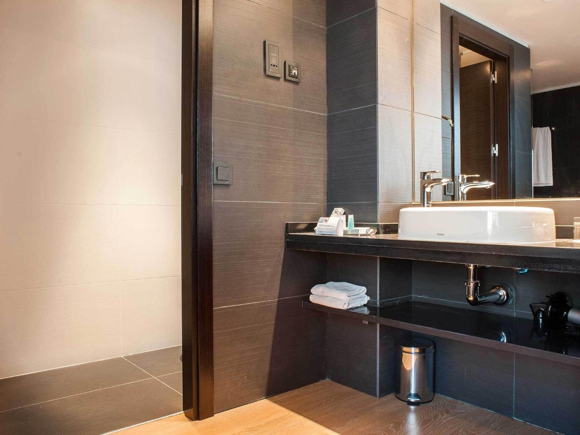 Single Room,1272676729:JPEG