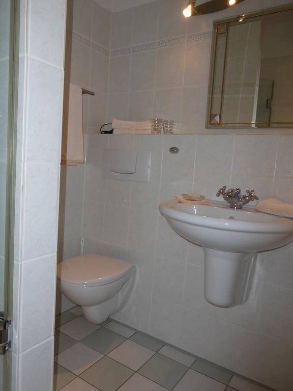Single Room,200678353:JPEG
