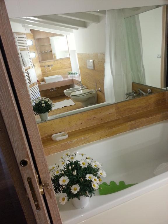 Family Room Private Bathroom