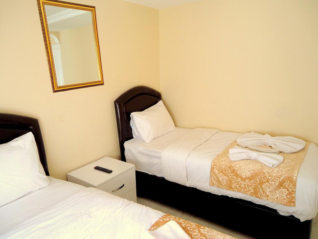 Economy Quadruple Room