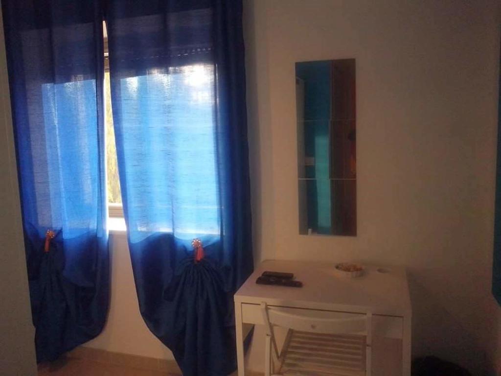 Single Room Private Bathroom