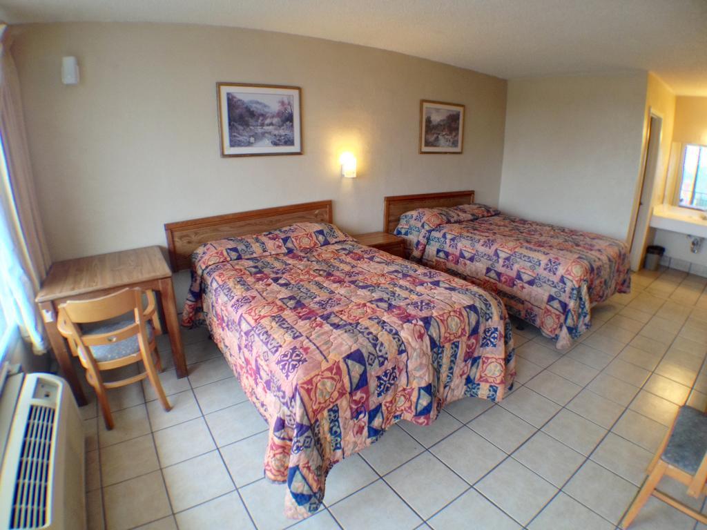 Economy Double Room