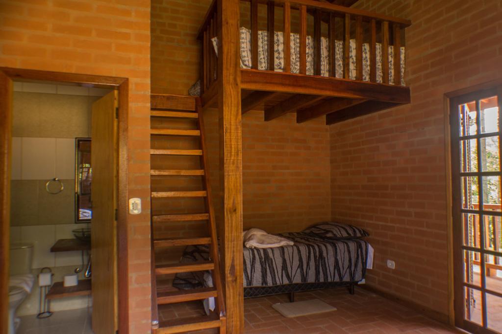 Chalet fireplace without bathtub